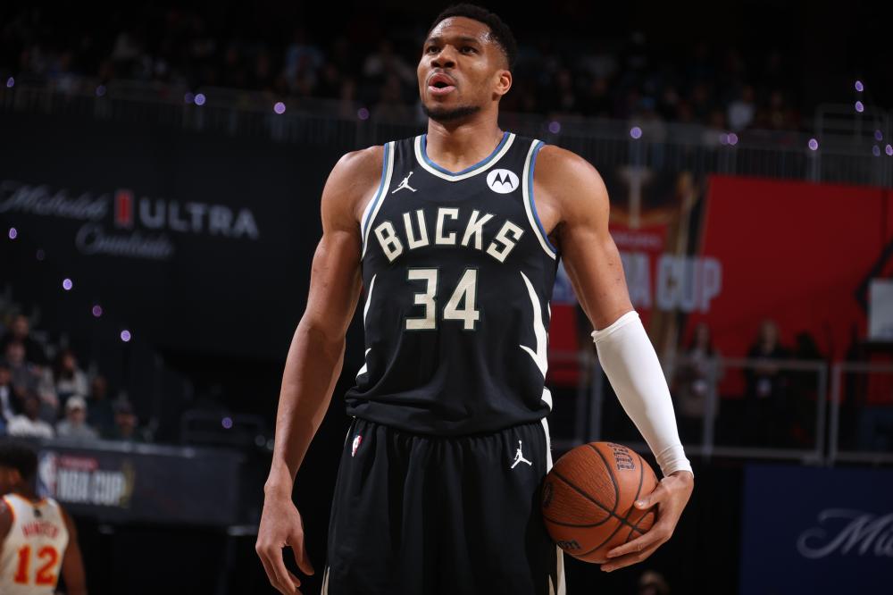 他为每个球 他为每个球