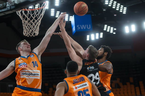 杂地形上的 杂地形上的